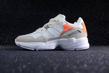Load image into Gallery viewer, Adidas Clover YUNG-96