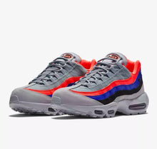 Load image into Gallery viewer, NIKE Air Max 95 Essential Sneakers Men's