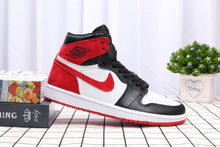 Load image into Gallery viewer, Nike Air Jordan 1OG Bred