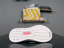 Load image into Gallery viewer, Adidas Ultra Boost 19 Sneaker