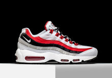 Load image into Gallery viewer, NIKE Air Max 95 Essential Sneakers Men's Black