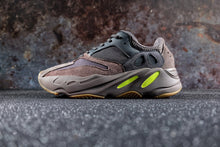 Load image into Gallery viewer, Adidas Yeezy Boost 700 Sneaker