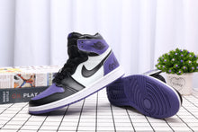 Load image into Gallery viewer, Nike Air Jordan 1OG Bred