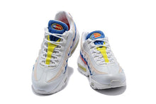 Load image into Gallery viewer, NIKE Air Max 95 SE Sneakers