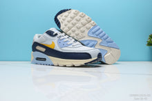 Load image into Gallery viewer, Nike Air Max 90 Sneaker