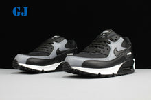 Load image into Gallery viewer, NIKE AIR MAX 90 ESSENTIAL SNEAKER