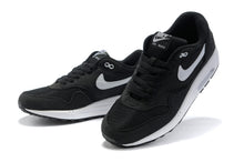 Load image into Gallery viewer, Nike Air Max Sneaker - Black