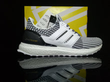 Load image into Gallery viewer, Adidas UltraBoost 4.0 Shoes