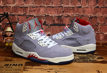Load image into Gallery viewer, Nike Air Jordan 5 Sneaker