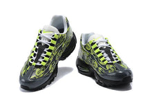 Load image into Gallery viewer, Nike Air Max 95 Sneaker Premium Green