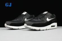 Load image into Gallery viewer, Nike Air Max 90 Sneaker