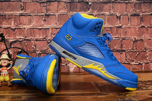Load image into Gallery viewer, Nike Air Jordan 5 Sneaker
