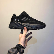 Load image into Gallery viewer, Adidas Yeezy Boost 700 - Black
