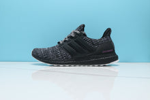 Load image into Gallery viewer, Adidas UltraBoost 4.0 Shoes