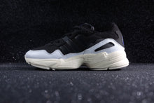 Load image into Gallery viewer, Adidas Clover YUNG-96