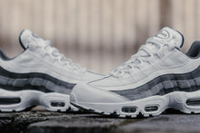 Load image into Gallery viewer, NIKE Air Max 95 Essential Sneakers Men's