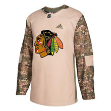 Load image into Gallery viewer, Chicago Blackhawks adidas Veterans Day Practice Jersey - Camo