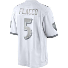 Load image into Gallery viewer, Joe Flacco Baltimore Ravens Nike Platinum Limited Jersey - White