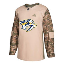 Load image into Gallery viewer, Nashville Predators adidas Veterans Day Practice Jersey - Camo