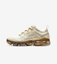Load image into Gallery viewer, VAPORMAX  Nike Air 2019 " White Metallic Gold" Men's SHOE